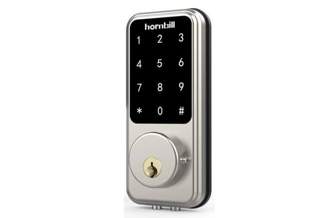 How To Lock and Unlock a Hornbill Smart Lock
